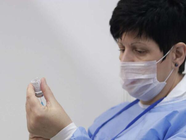 Sindikat medicinskih sestara i tehničara zahtijeva od Vlade KS sastanak o visini neto satnice