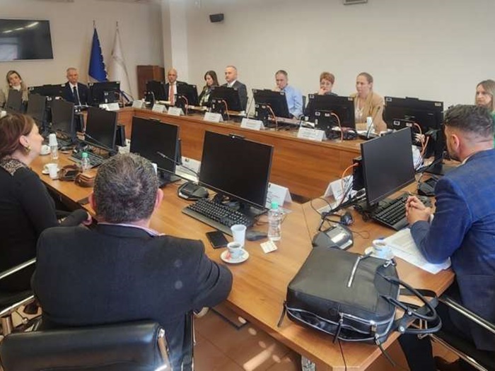 Sindikat pravosuđa najavio štrajk upozorenja u HNK-u i TK