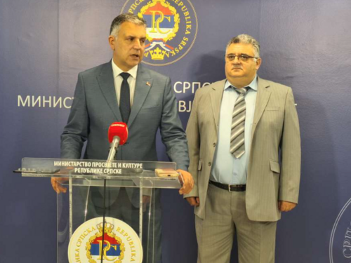Sindikat traži da plate prosvjetara u RS budu izjednačene