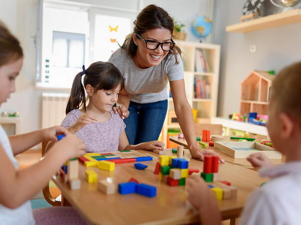 Sindikat u KS traži zapošljavanje u osnovnim školama i vrtićima na neodređeno vrijeme