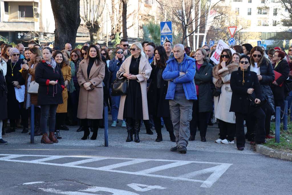 Sindikati u HNK-u najavili novu protestnu šetnju