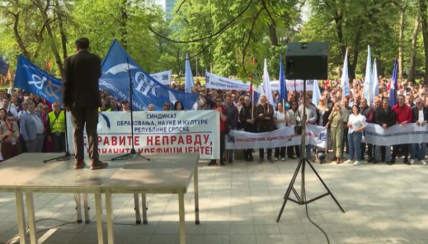 Sindikati u RS traže povećanje plata