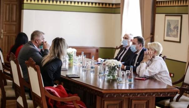 Sinergija svih nivoa vlasti za pomoć turističkom sektoru