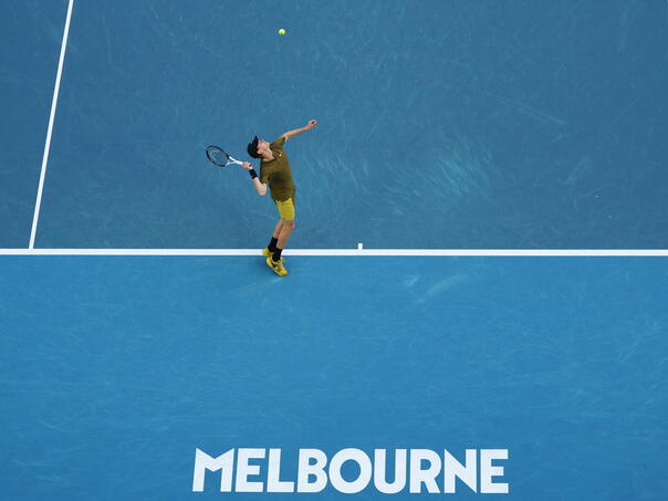 Sinner briljira u Melbourneu - 3:0 protiv Duckwortha