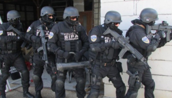 SIPA u Bihaću pretresla poslovne prostorije