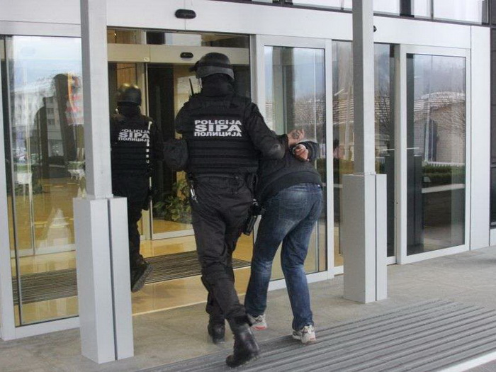 SIPA u Bijeljini: Uhapšena jedna osoba zbog nelegalnih bankarskih poslova