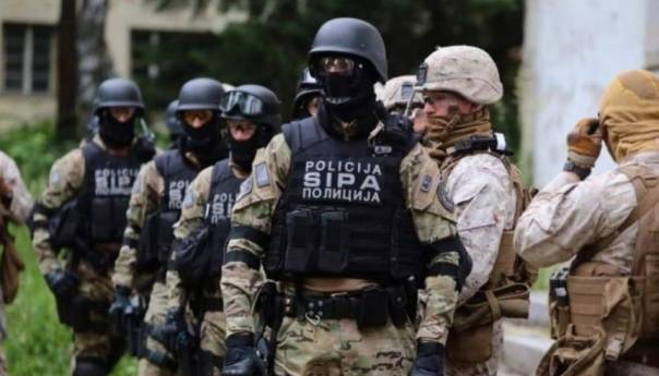 SIPA u Gradišci traži osumnjičenog za likvidacije u regionu