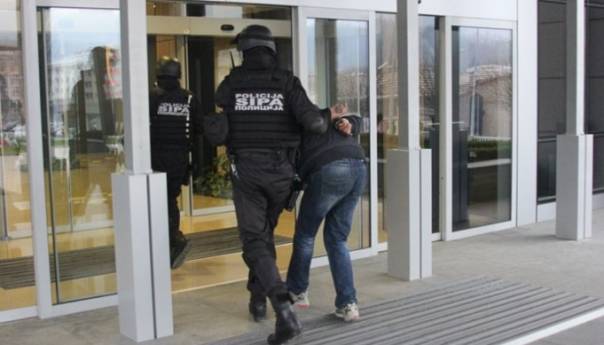 SIPA uhapsila deset osoba i oduzela 16 kg droge