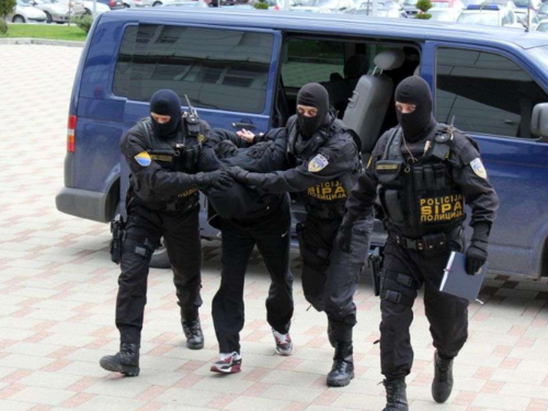 SIPA uhapsila još jednu osobu zbog krijumčarenja ljudi