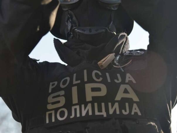SIPA uhapsila tri osobe zbog krijumčarenja više od 750 migranata