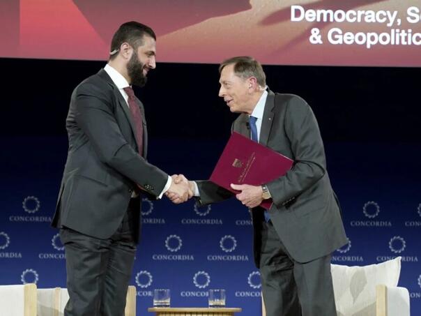 Bivši šef CIA-e nekadašnjem protivniku: Esselamu alejkum, gospodine predsjedniče