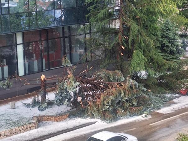 Široki Brijeg proglasio stanje prirodne nesreće nakon jučerašnjeg nevremena