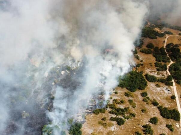 Širom BiH i dalje gori, vatrogasci mole građane za oprez