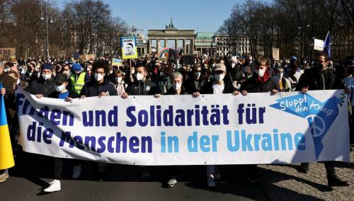 Širom Evrope demonstracije protiv rata u Ukrajini