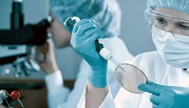 Širom Rusije počinje vakcinacija protiv koronavirusa