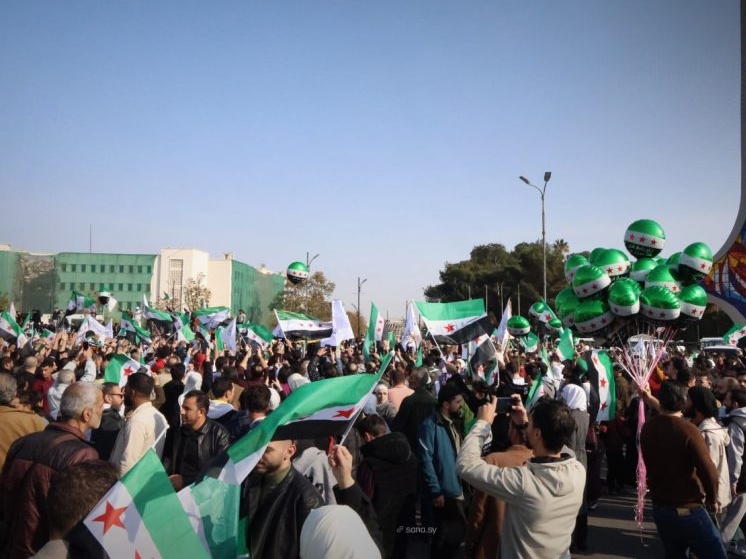 Širom Sirije obilježena prva godišnjica početka operacije rušenja Assadovog režima