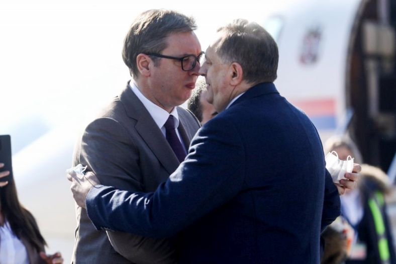 Sisojev za Vijesti.ba: Zašto je Vučić pokušao da sruši Dodika