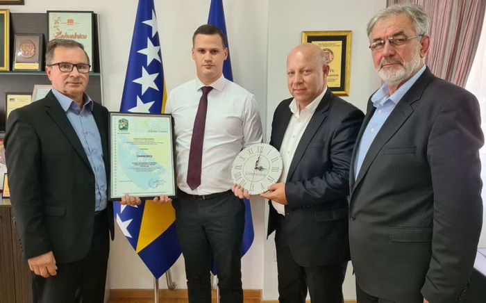 Sistemski urediti oblast podrške povratnicima u Srebrenicu