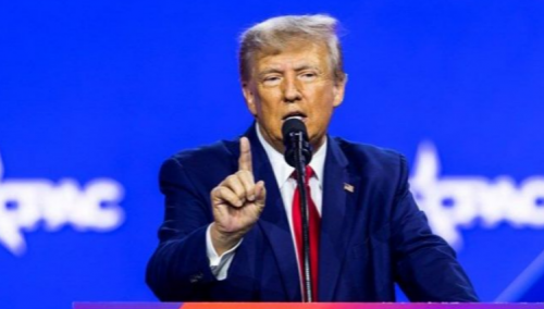 Situacija u SAD dramatična, Tramp bi se u utorak trebao predati vlastima