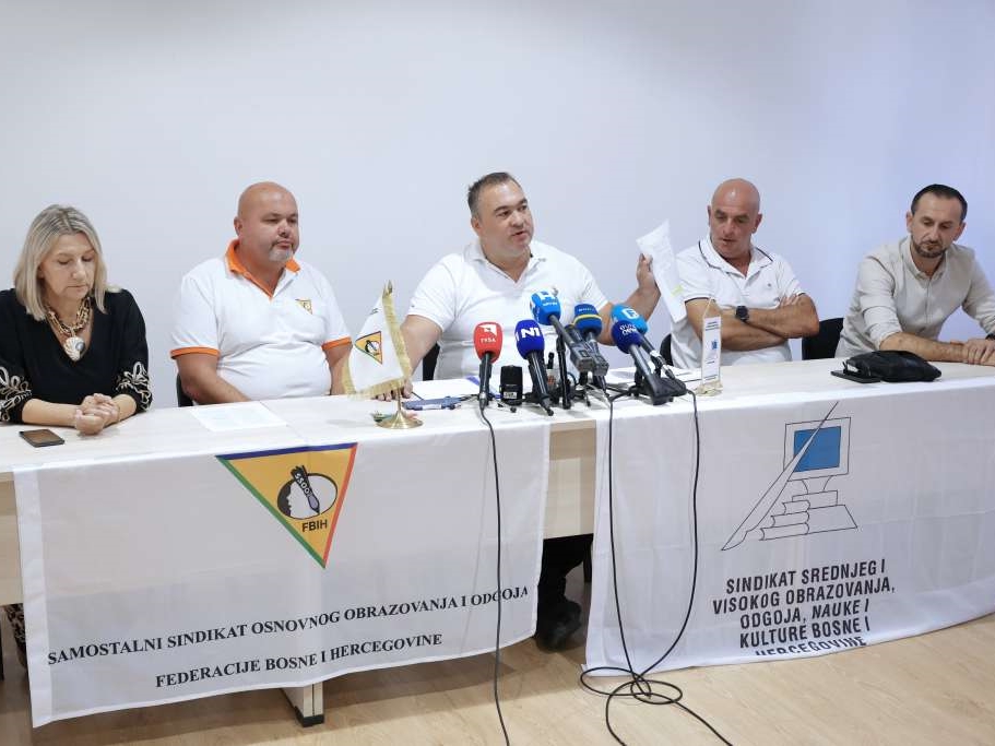 Sivro: Ministrica Hota-Muminović prekršila pravilnik, postoje elementi zloupotrebe položaja