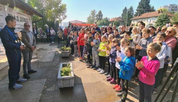 Doboj: Sugrađani priredili sjajan doček budućoj nadi bh. tenisa