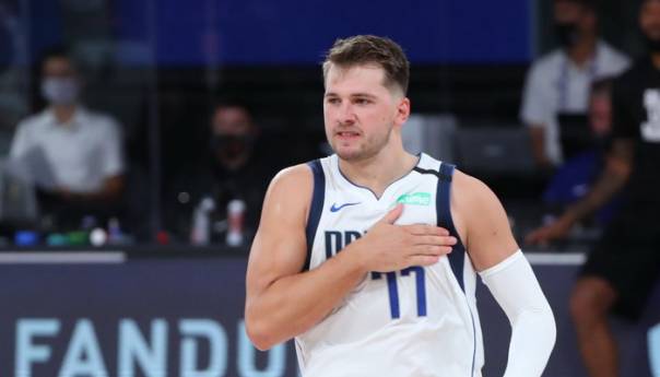 Sjajni Dončić vodio Dallas do izjednačenja protiv Clippersa