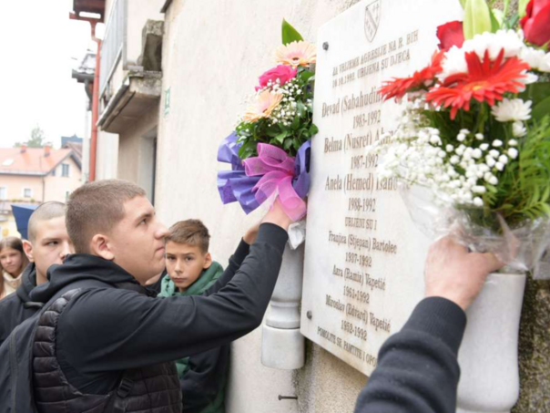 Sjećanje na nevino stradale u Tahtali sokaku