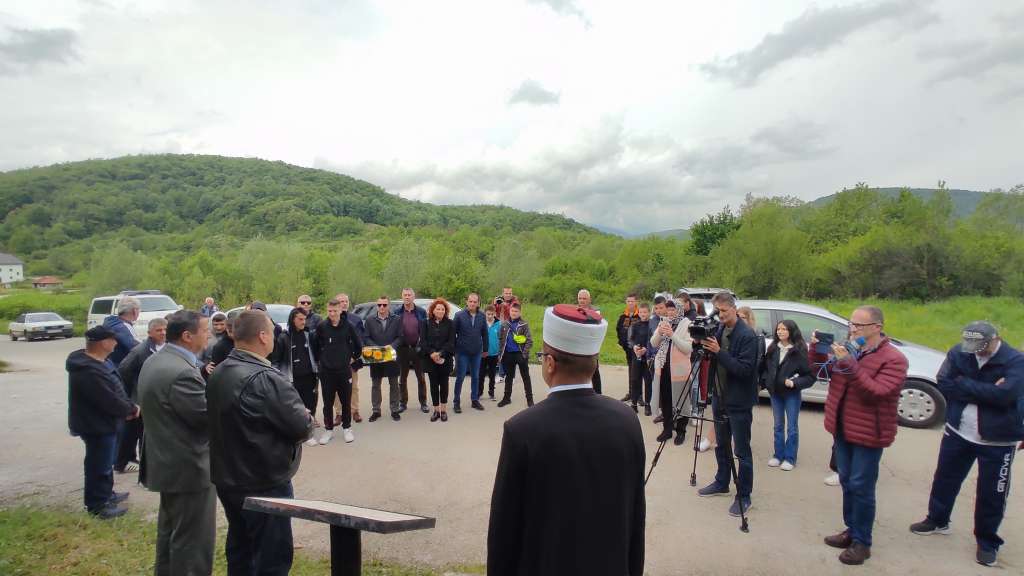 Sjećanje na stradanja logoraša u Ripču i Račiću, zločine za koje niko nije odgovarao