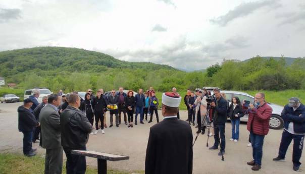 Sjećanje na stradanja logoraša u Ripču i Račiću, zločine za koje niko nije odgovarao