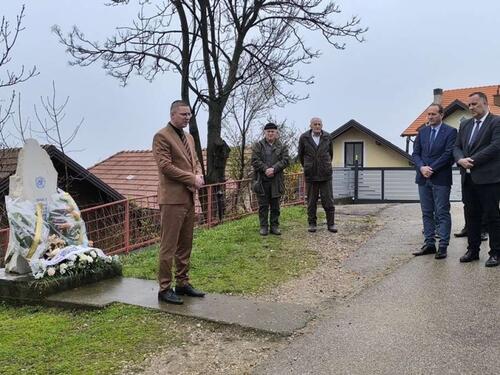 Sjećanje: Vojnik UN-a ubijen u Kalesiji dva dana prije rođendana