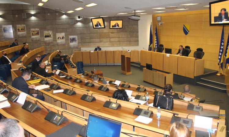 Sjednica Doma naroda PFBiH, jedna od tačaka epidemiološka situacija