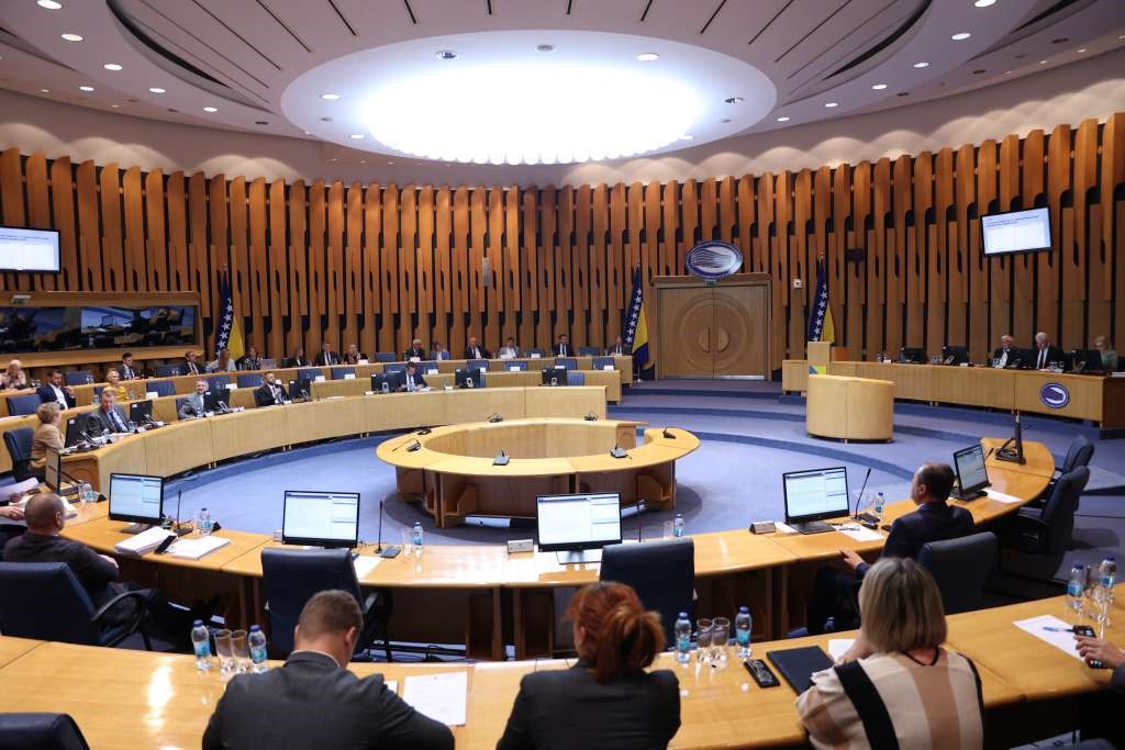 Sjednica Doma naroda, pred delegatima danas obiman dnevni red