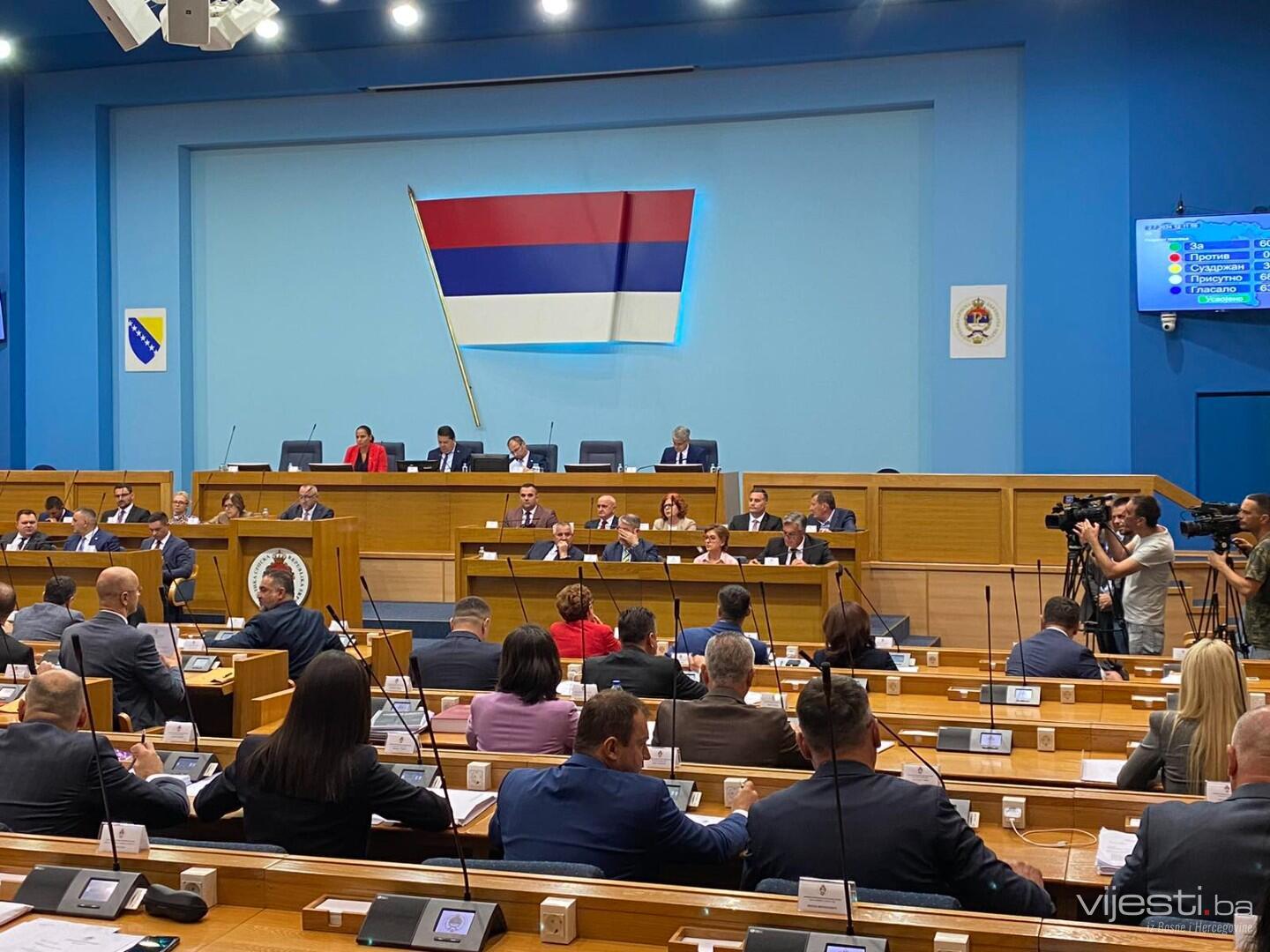 Sjednica NSRS: O bankama, platnom prometu, zajedničkoj budućnosti srpskog naroda...