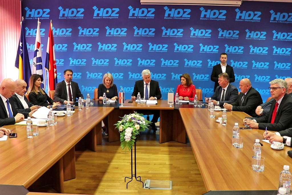 Sjednica Predsjedništva HDZ-a BiH u ponedjeljak u Mostaru