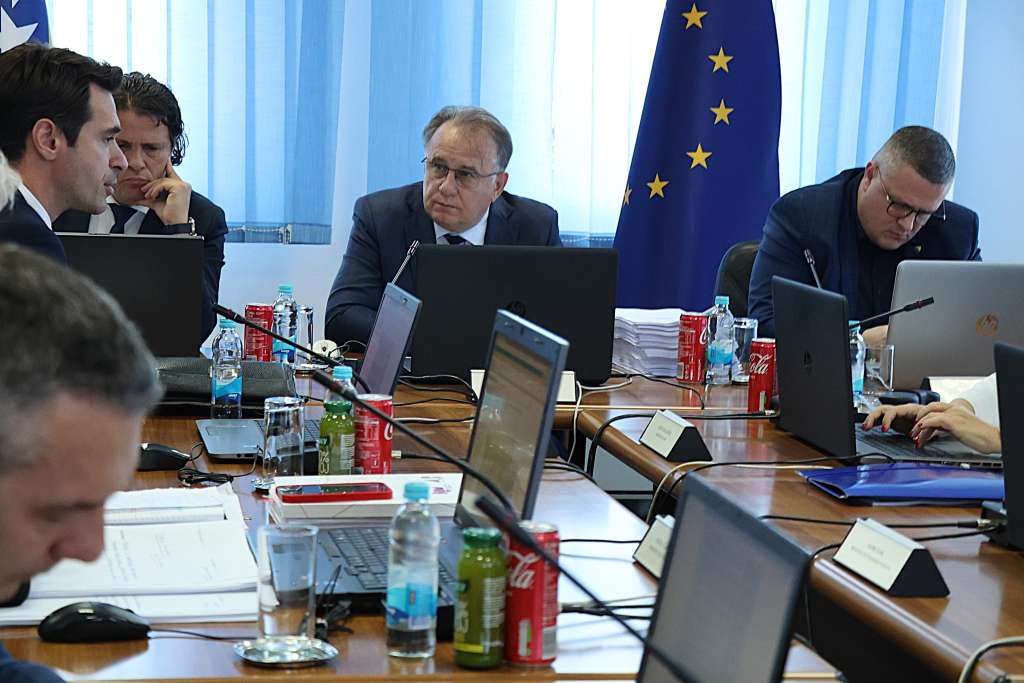 Sjednica Vlade FBiH danas u Mostaru
