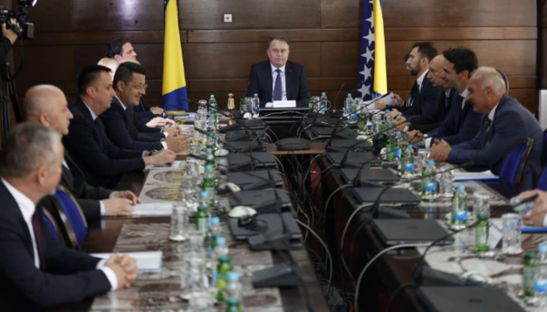 Sjednica Vlade FBiH u utorak u Mostaru