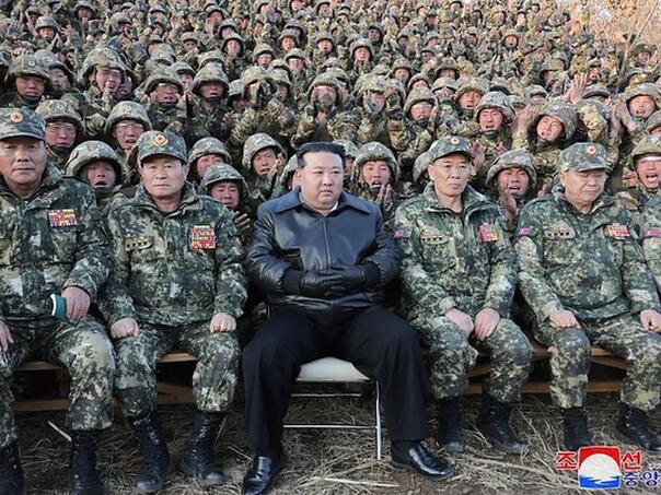 Sjeverna Koreja izvršila potpunu mobilizaciju vojnika