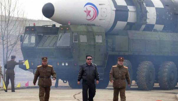 Sjeverna Koreja osudila dodatno jačanje japanske vojske