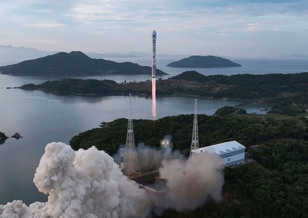Sjeverna Koreja ubrzava fino podešavanje izviđačkog satelita