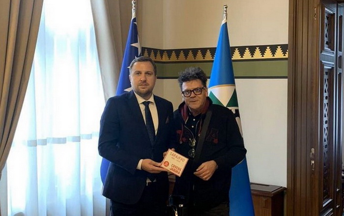 Skaka ugostio Žeru iz Crvene jabuke: Novi album posvećen Sarajevu