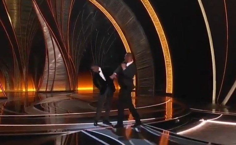 Skandal na dodjeli Oskara, Will Smith udario Chrisa Rocka