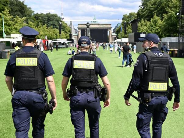 Skandal na Euru: Policija upucala osobu koja je prijetila navijačima