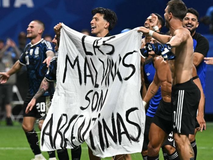 Skandal na SP: Argentinci političkom porukom "bocnuli" Engleze nakon meča