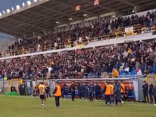 Skandal u Italiji: Navijači proslavili gol Mussolinijevog praunuka fašističkim pozdravom