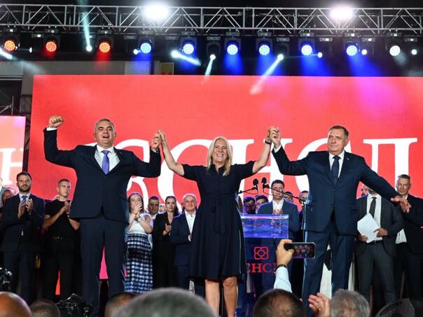 Skandalozni Dodik počeo kampanju: "Smeta nam granica na Drini"