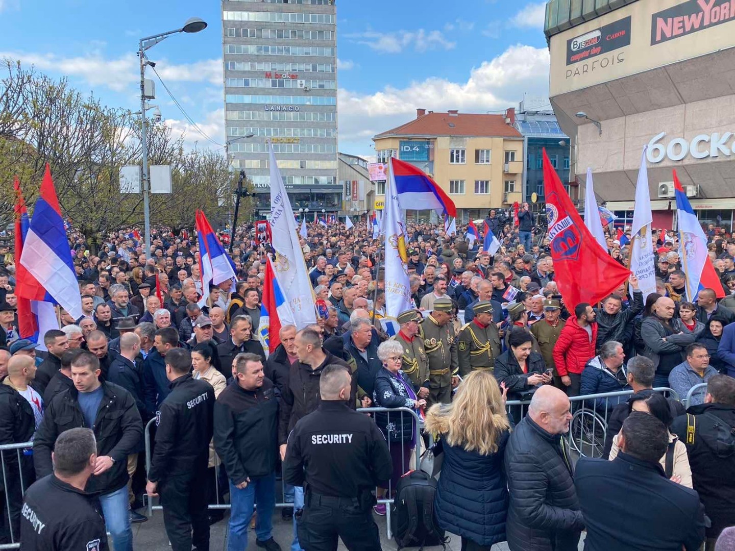 Skandalozno: Prijetnje smrću Christianu Schmidtu