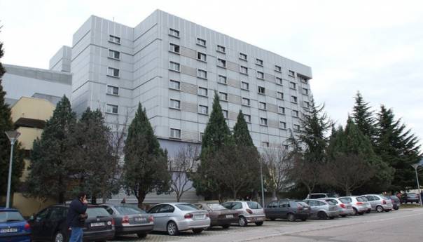 SKB Mostar: Obustava posjeta, operacija i pregleda