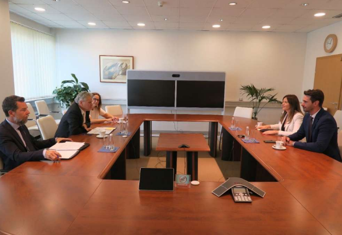 Škobić i Sattler razgovarali o reformskim zakonima