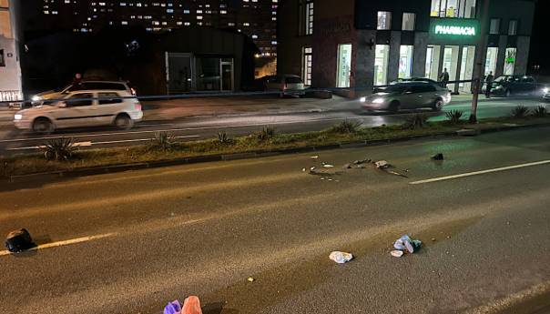 Škodom pokosio dva pješaka