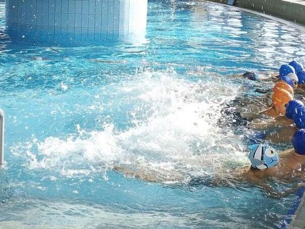 Škola plivanja besplatna za učenike četvrtih razreda osnovnih škola sa područja Općine Centar Sarajevo